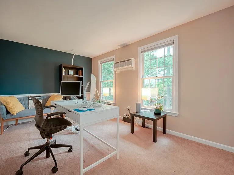 7 Magnolia Dr — Photo 10