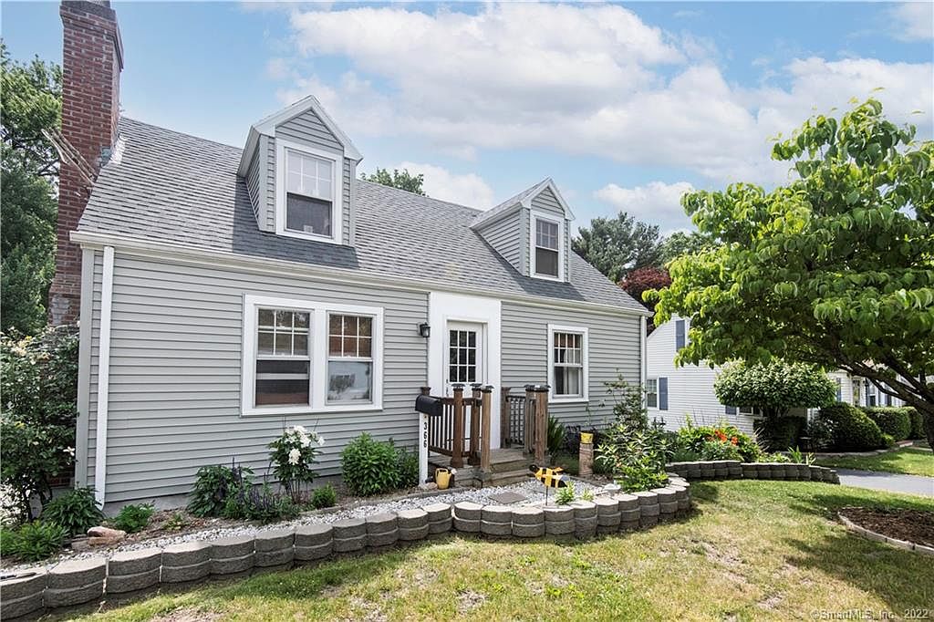 366 Woodbridge St, Manchester, CT 06042 Zillow