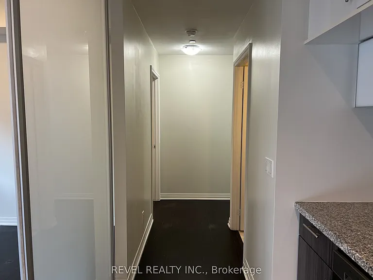 8 Mercer St #405 — Photo 12