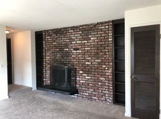 2115 27th St APT 4, Sacramento, CA 95818
