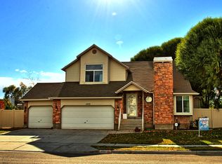 1909 W Sir Charles Dr, Salt Lake City, UT 84116