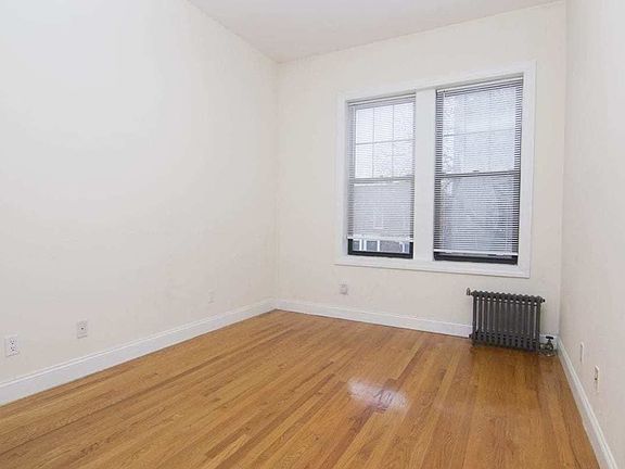 5th image of 3259 33rd St APT 2