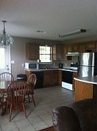 5th image of 40 N D St