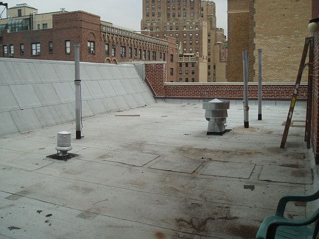 1st image of 252 W 76th St