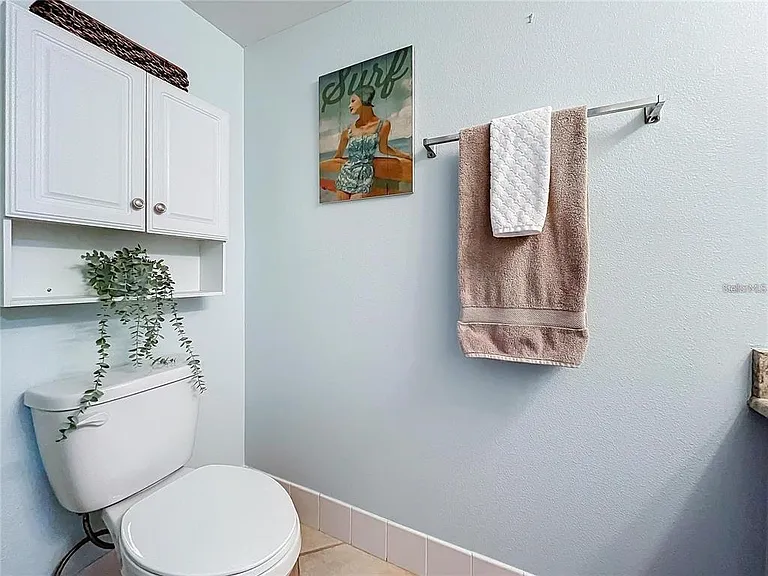 1750 Harbor Pl S #104 — Photo 18