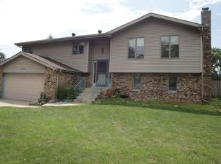 2308 Flint Ct, Dyer, IN 46311