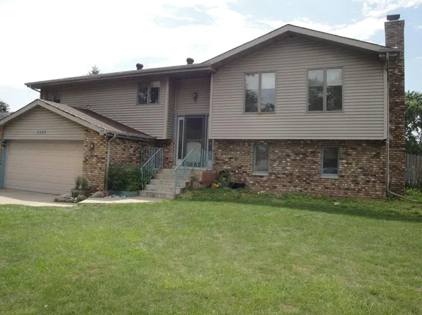 2308 Flint Ct, Dyer, IN 46311