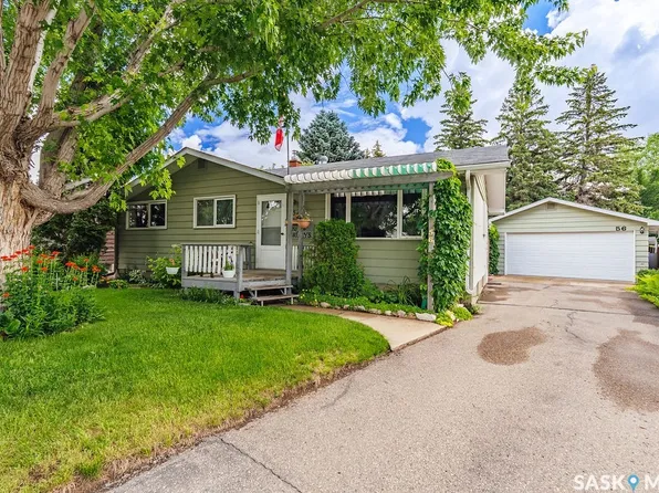 56 Morris Drive, Saskatoon, SK S7L 3V2