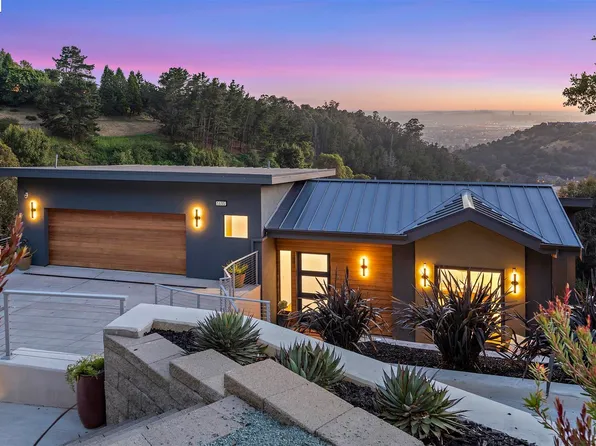 5695 Skyline Blvd, Oakland, CA 94611