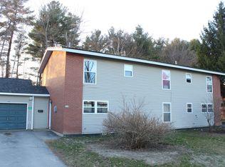 222 Bolling Dr, Bangor, ME 04401
