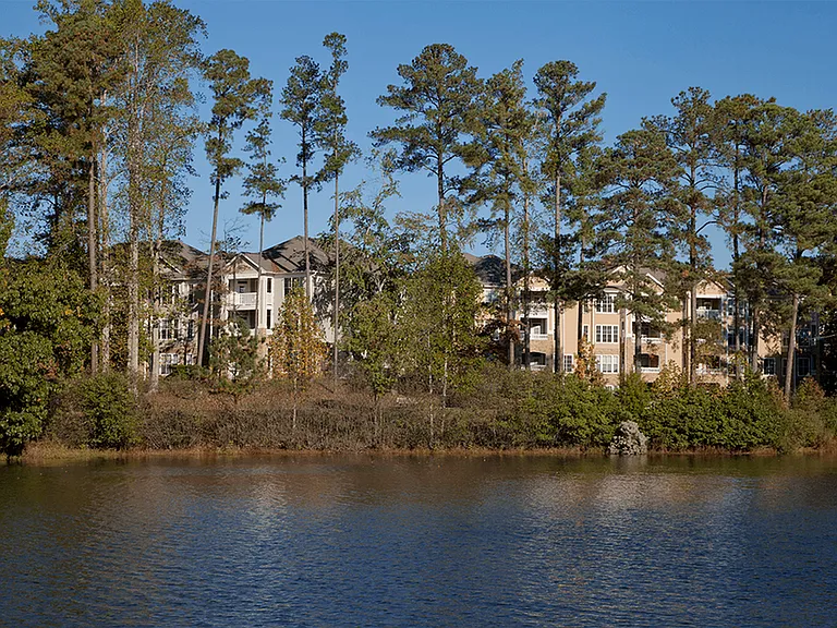 Serene lakeside living at our apartment community