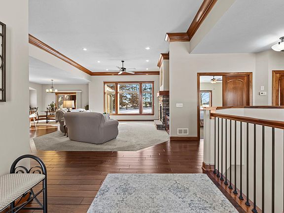 3rd image of 19541 Yellowpine St NW