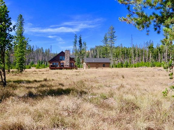 2nd image of 8 Mossy Ln