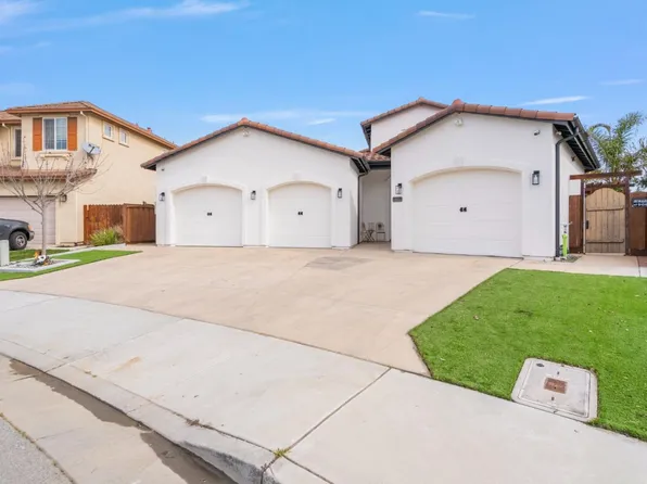 1821 Monte Vista Dr, Hollister, CA 95023