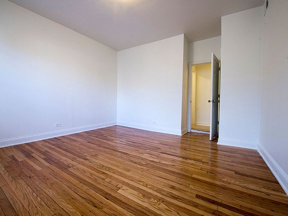 5th image of 3501 W Adams St #2B
