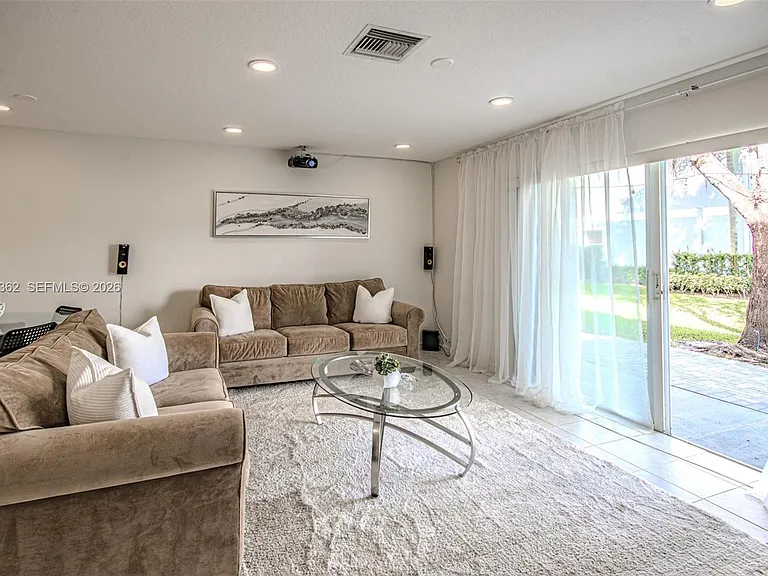 16171 Sierra Palms Dr #16171 — Photo 13