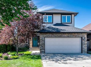 1034 N Ranch Rd, Okotoks, AB T1S 0E4