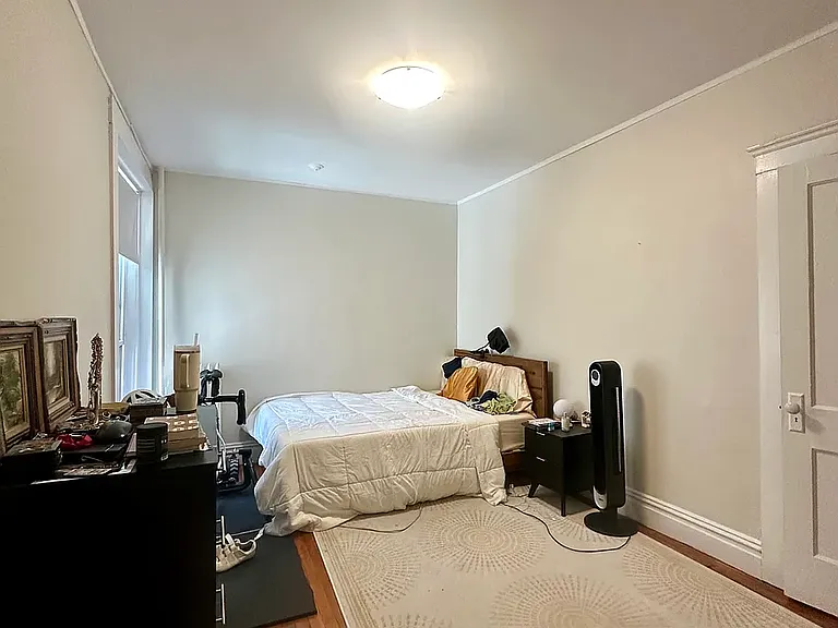 57 Strathmore Rd #2 — Photo 3