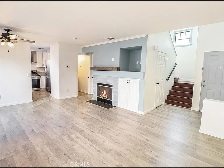 5 Chatham Ct — Photo 3