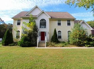 415 S 2nd Ave, Galloway, NJ 08205