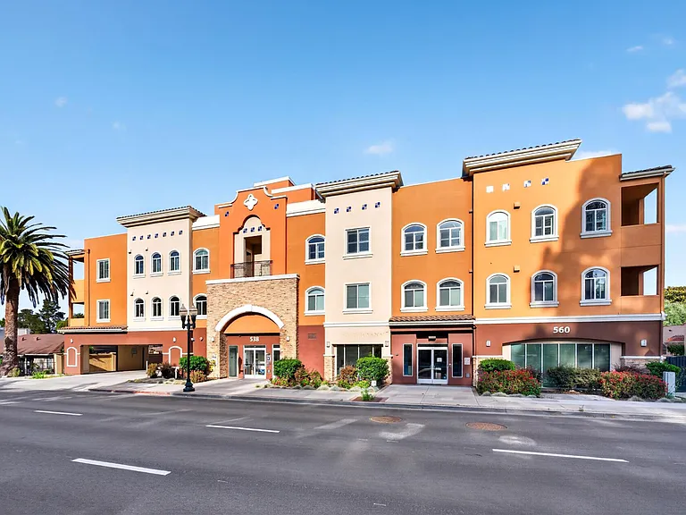 538 S Mathilda Ave #301 — Photo 4