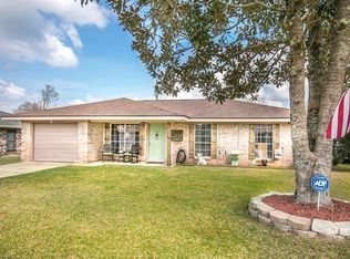 145 Powell Dr, Leesville, LA 71446