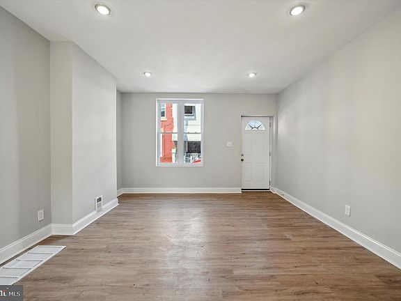 5th image of 1761 N Newkirk St