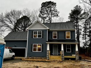 2 Old Memorial Dr, Sandston, VA 23150