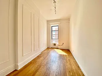 Rented by Doorway NYC, LLC