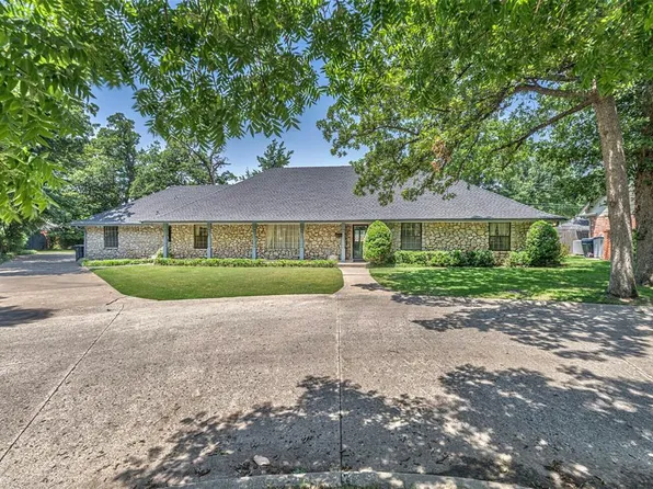 4933 NW 34th St, Oklahoma City, OK 73122