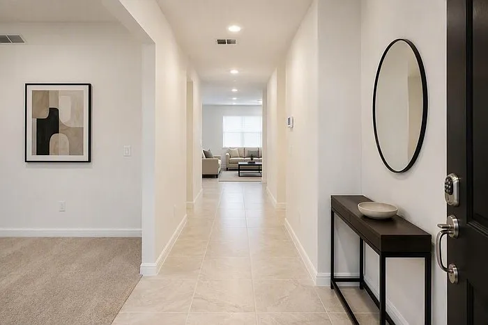 4 bed, 2.5 bath, 2890 sqft, $2,995 — Photo 3