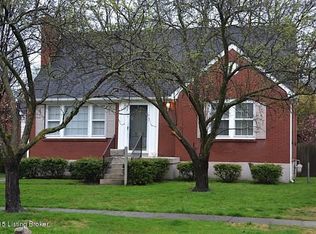 505 Fairlawn Rd, Saint Matthews, KY 40207