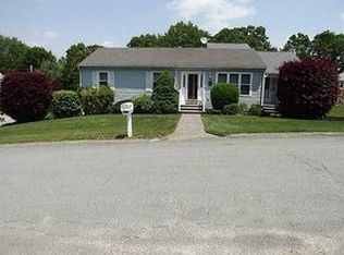 45 Capitol St, Johnston, RI 02919