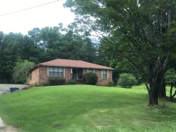 5250 Skyline Dr, Warrior, AL 35180