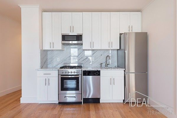 1st image of 310 12th St APT 3