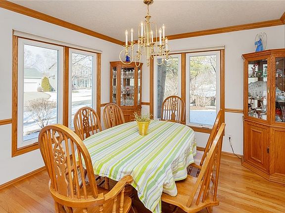 4th image of 6563 Orchard Dr