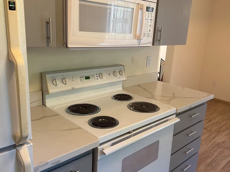 9611 161st St E #J — Photo 20