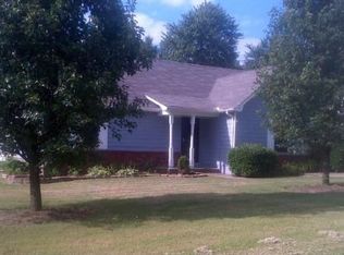 835 Old Forge Rd, Southaven, MS 38671