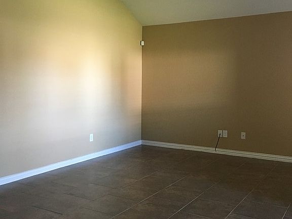 4th image of 2452 Galemeadow Dr