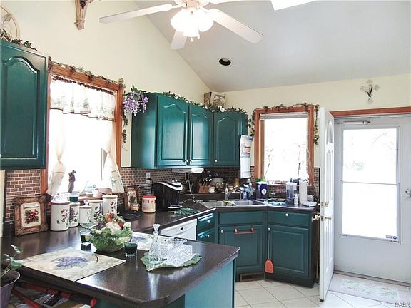 5th image of 1539 Beaverbrook Dr