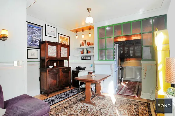 Sold by Bond New York | media 3
