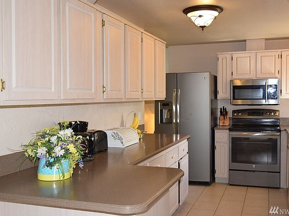 3rd image of 12125 SE 317th Pl