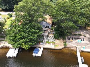 204 Whitehead Rd, Coventry, RI 02816