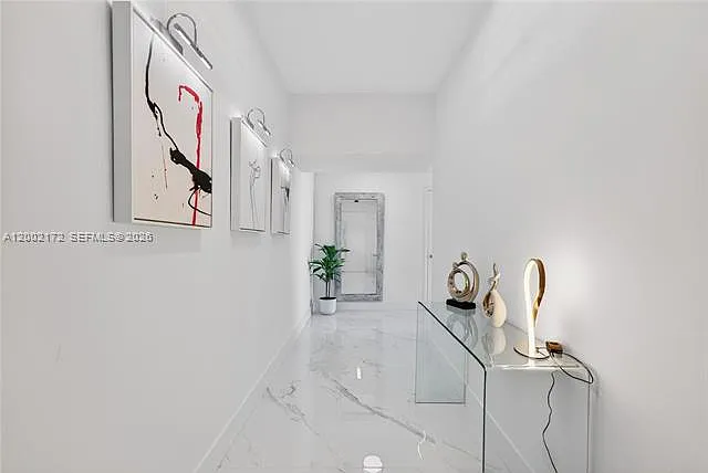 2 bed, $5,490 — Photo 4