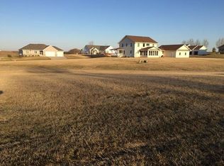 601 Blythe St, Conrad, IA 50621