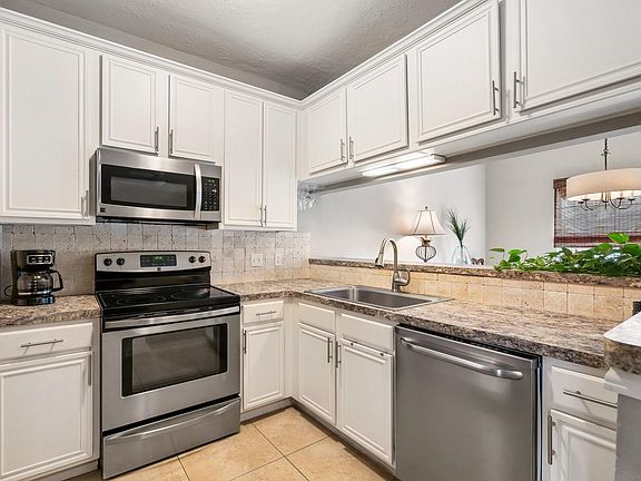 5th image of 12565 Melville Dr Unit 124