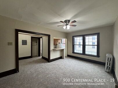 4th image of 900 Centennial Pl APT 19