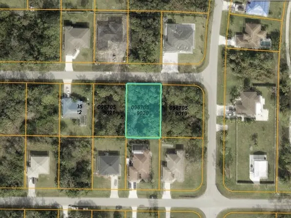 20 Jessamine Ave, North Pt, FL 34291