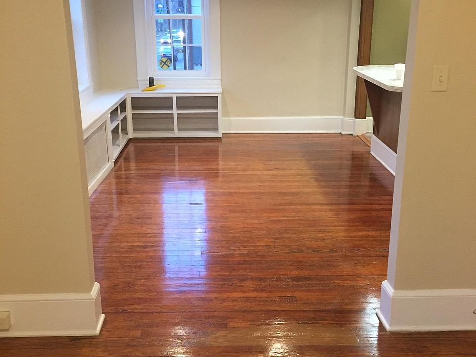 2nd image of 401 Allegheny St #2