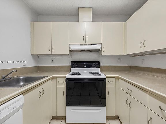 3rd image of 8421 SW 209th St #8421